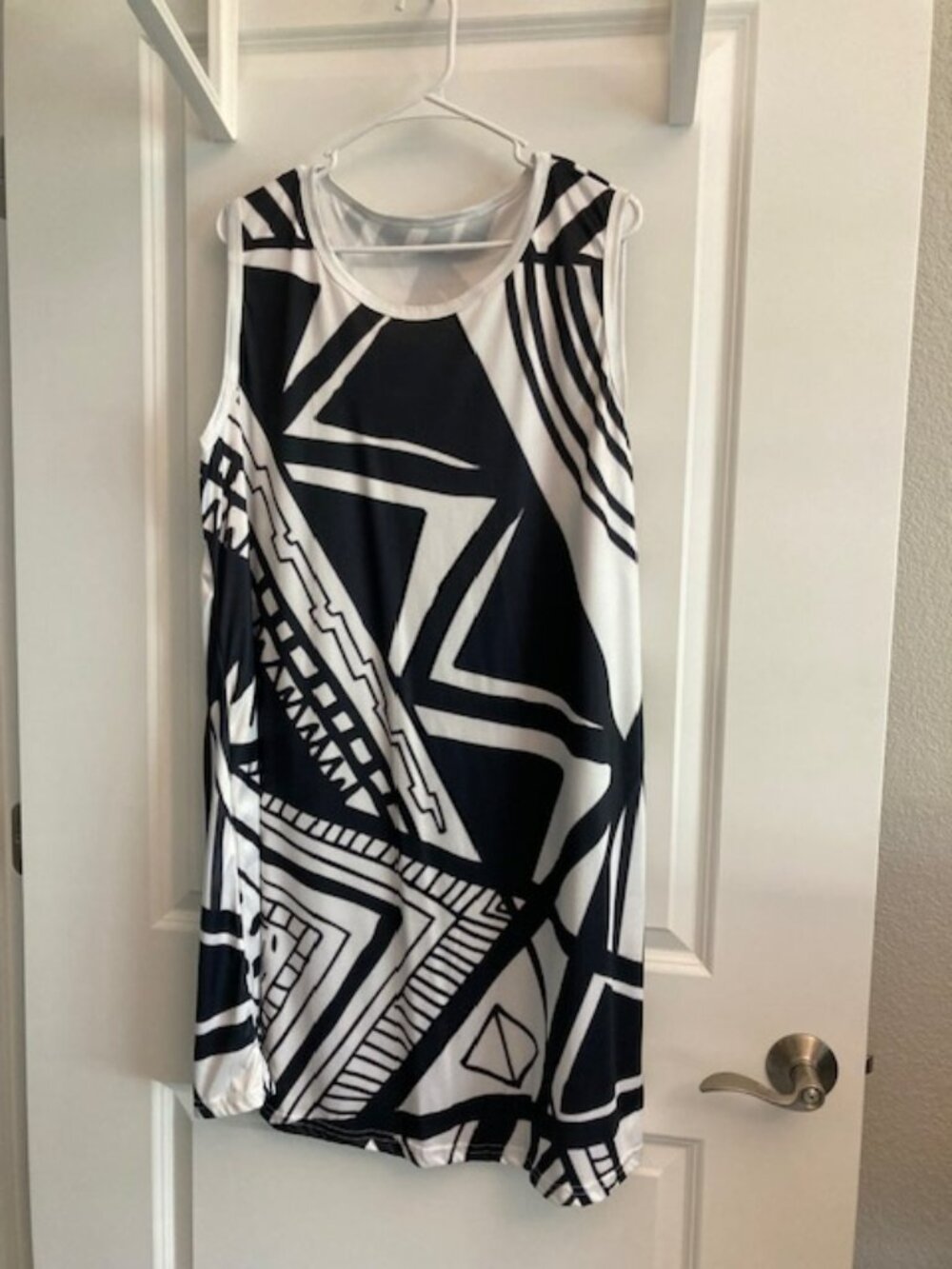 Black & White Geometric Print Dress - 2XL - NEW